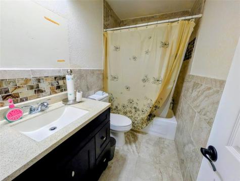 3651 NW 29th Street Lauderdale Lakes FL 33311
