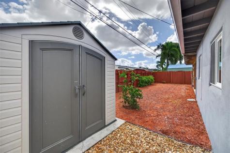 5272 NE 4th Terrace Fort Lauderdale FL 33334