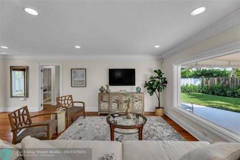 2840 NE 26th Court Fort Lauderdale FL 33306