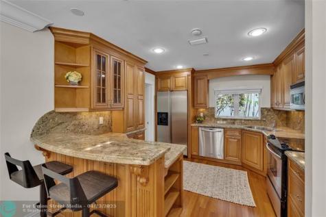 2840 NE 26th Court Fort Lauderdale FL 33306
