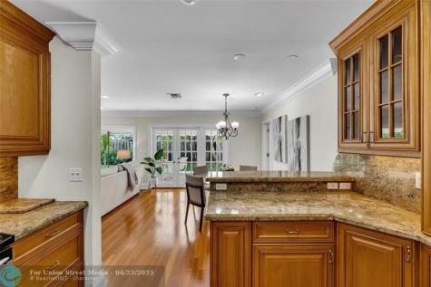 2840 NE 26th Court Fort Lauderdale FL 33306