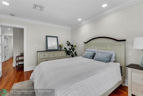 2840 NE 26th Court Fort Lauderdale FL 33306