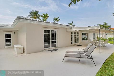 2840 NE 26th Court Fort Lauderdale FL 33306
