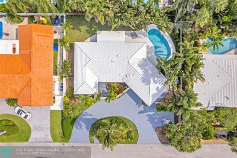 2840 NE 26th Court Fort Lauderdale FL 33306