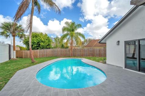 2831 NW 111th Avenue Sunrise FL 33322