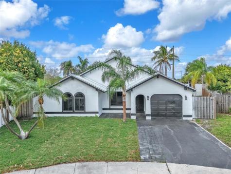 2831 NW 111th Avenue Sunrise FL 33322