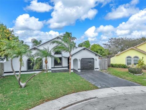 2831 NW 111th Avenue Sunrise FL 33322