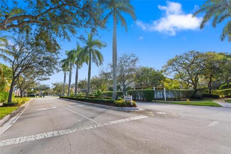 3673 SW 161st Terrace Miramar FL 33027