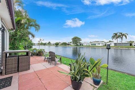 8103 NW 58th Place Tamarac FL 33321