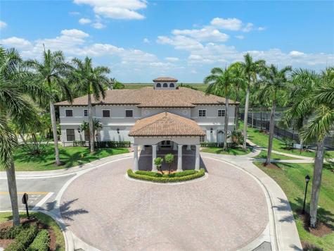 5834 NW 125th Terrace Coral Springs FL 33076