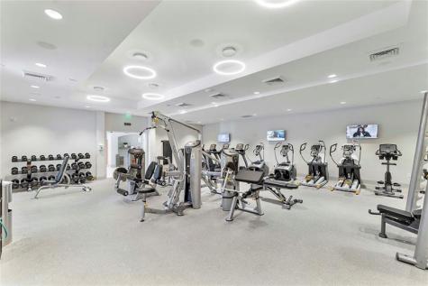 5834 NW 125th Terrace Coral Springs FL 33076