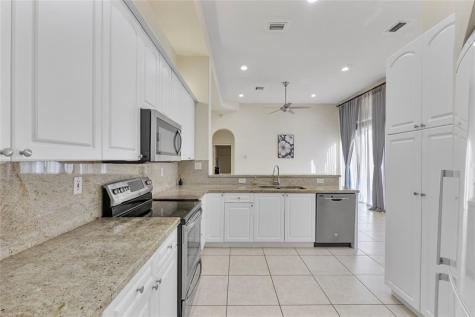 5834 NW 125th Terrace Coral Springs FL 33076