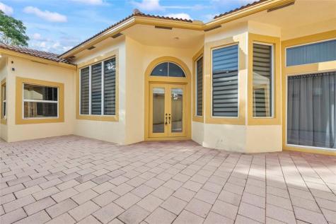 5834 NW 125th Terrace Coral Springs FL 33076