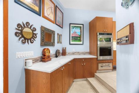 5300 White Oak Lane Tamarac FL 33319