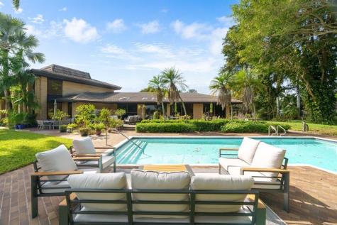 5300 White Oak Lane Tamarac FL 33319