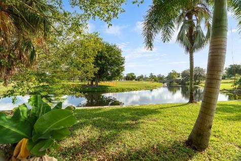 5300 White Oak Lane Tamarac FL 33319
