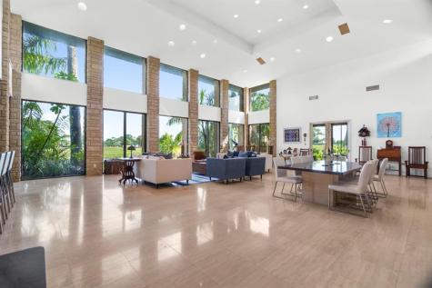 5300 White Oak Lane Tamarac FL 33319