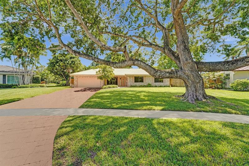 640 SW 62nd Avenue Plantation FL 33317