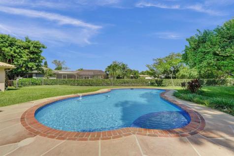 640 SW 62nd Avenue Plantation FL 33317