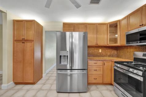 640 SW 62nd Avenue Plantation FL 33317