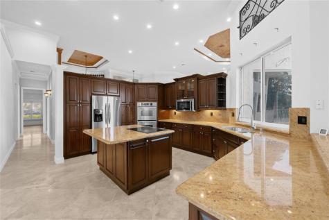 10203 NW 50th Place Coral Springs FL 33076