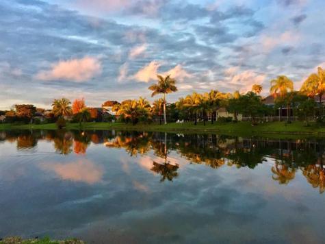 10203 NW 50th Place Coral Springs FL 33076