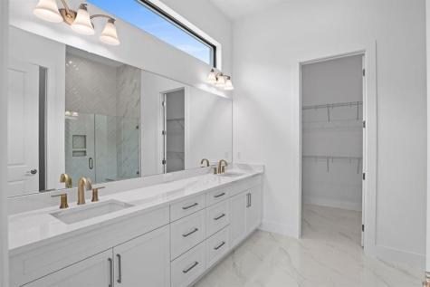 1642 SE Blue Sky Place Stuart FL 34997