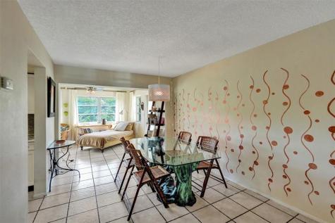4712 NW 41st Avenue Tamarac FL 33319