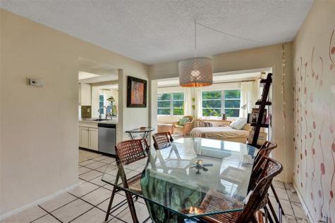 4712 NW 41st Avenue Tamarac FL 33319
