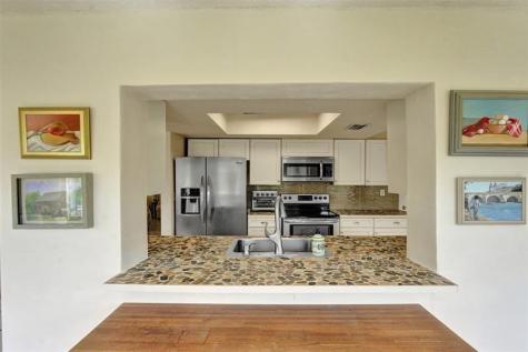 4712 NW 41st Avenue Tamarac FL 33319