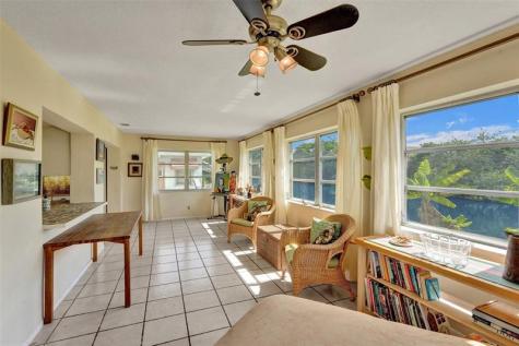 4712 NW 41st Avenue Tamarac FL 33319