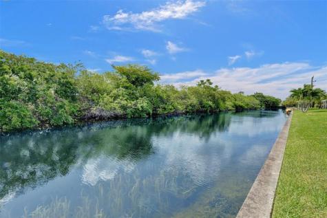 4712 NW 41st Avenue Tamarac FL 33319