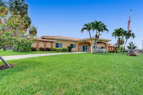 4712 NW 41st Avenue Tamarac FL 33319