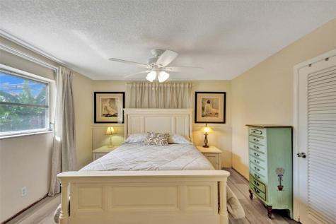 4712 NW 41st Avenue Tamarac FL 33319