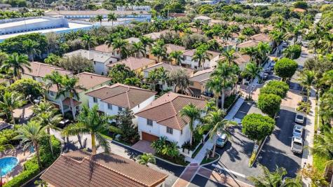 591 NW Library Commons Way Boca Raton FL 33432