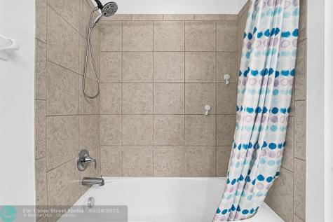 453 NW 36th Avenue Pompano Beach FL 33069