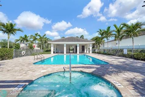 453 NW 36th Avenue Pompano Beach FL 33069