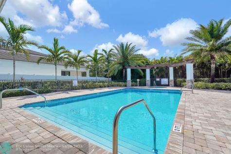 453 NW 36th Avenue Pompano Beach FL 33069