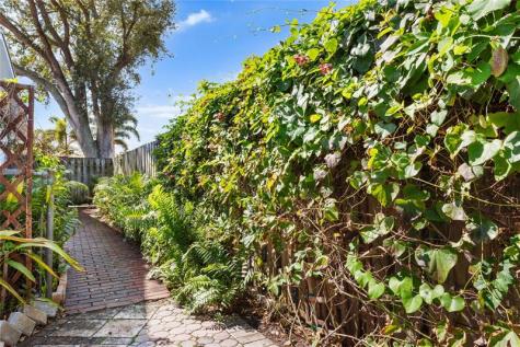 3141 NW 68 Court Fort Lauderdale FL 33309