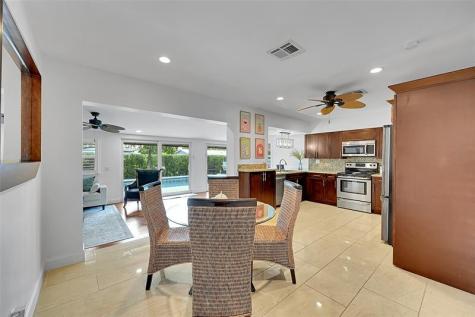 1080 SE 9th Avenue Pompano Beach FL 33060