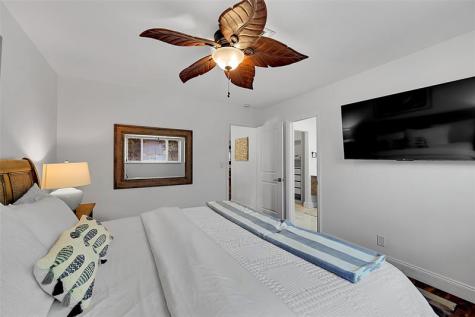 1080 SE 9th Avenue Pompano Beach FL 33060