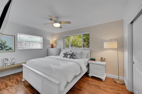 1080 SE 9th Avenue Pompano Beach FL 33060