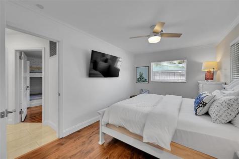 1080 SE 9th Avenue Pompano Beach FL 33060