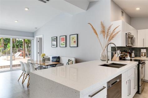 1704 SW 4th Court Fort Lauderdale FL 33312