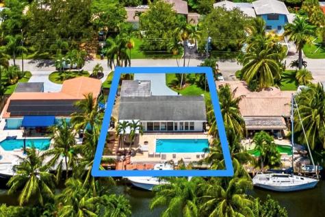 1704 SW 4th Court Fort Lauderdale FL 33312