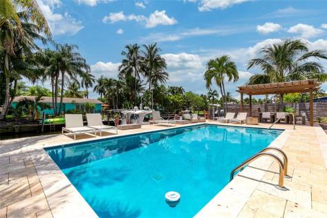 1704 SW 4th Court Fort Lauderdale FL 33312