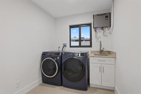 550 SW 6th Avenue Boca Raton FL 33486