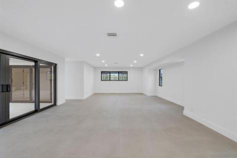 550 SW 6th Avenue Boca Raton FL 33486