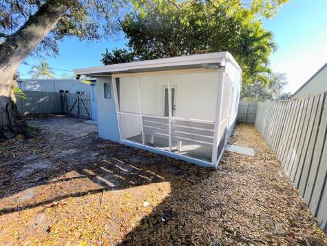 1409 NW 5th Avenue Fort Lauderdale FL 33311