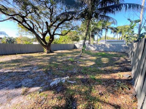 1409 NW 5th Avenue Fort Lauderdale FL 33311